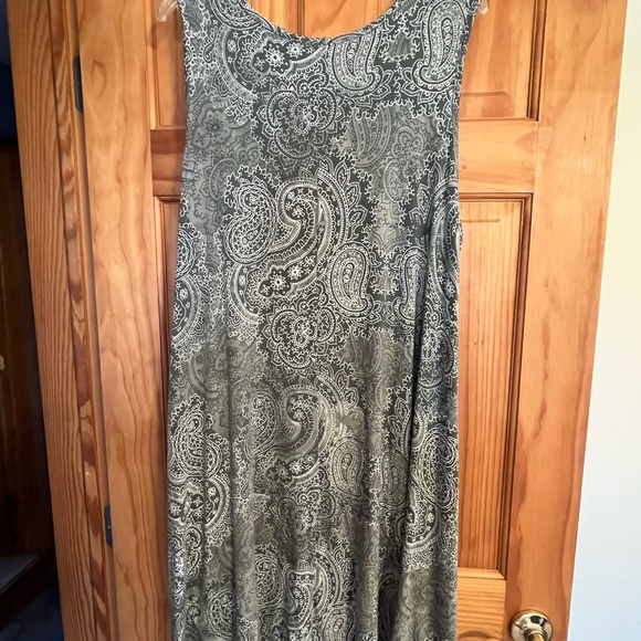 Jones & company NY. Woman’s sleeves dress - Picture 3 of 3